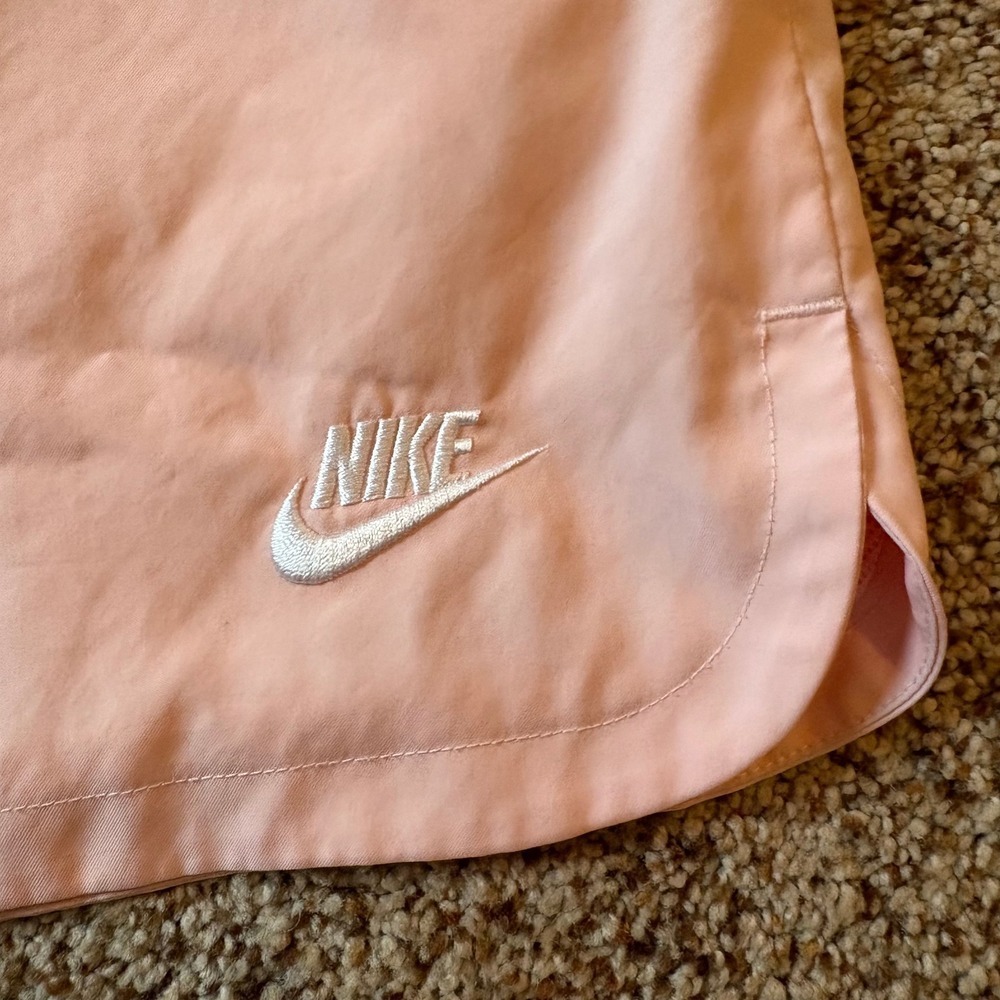 Nike Sportswear Women XXL Pink-Peach Mesh Lined Shorts Run Sports DM6829-686 EUC - Picture 7 of 14